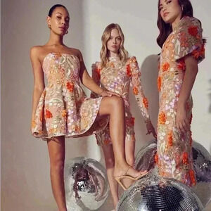 NWT Elliatt Discotheque Dress in Multi Orange Size XS